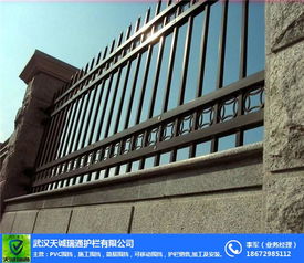 武漢護(hù)欄 天誠瑞通護(hù)欄 波形護(hù)欄報價多少錢一米